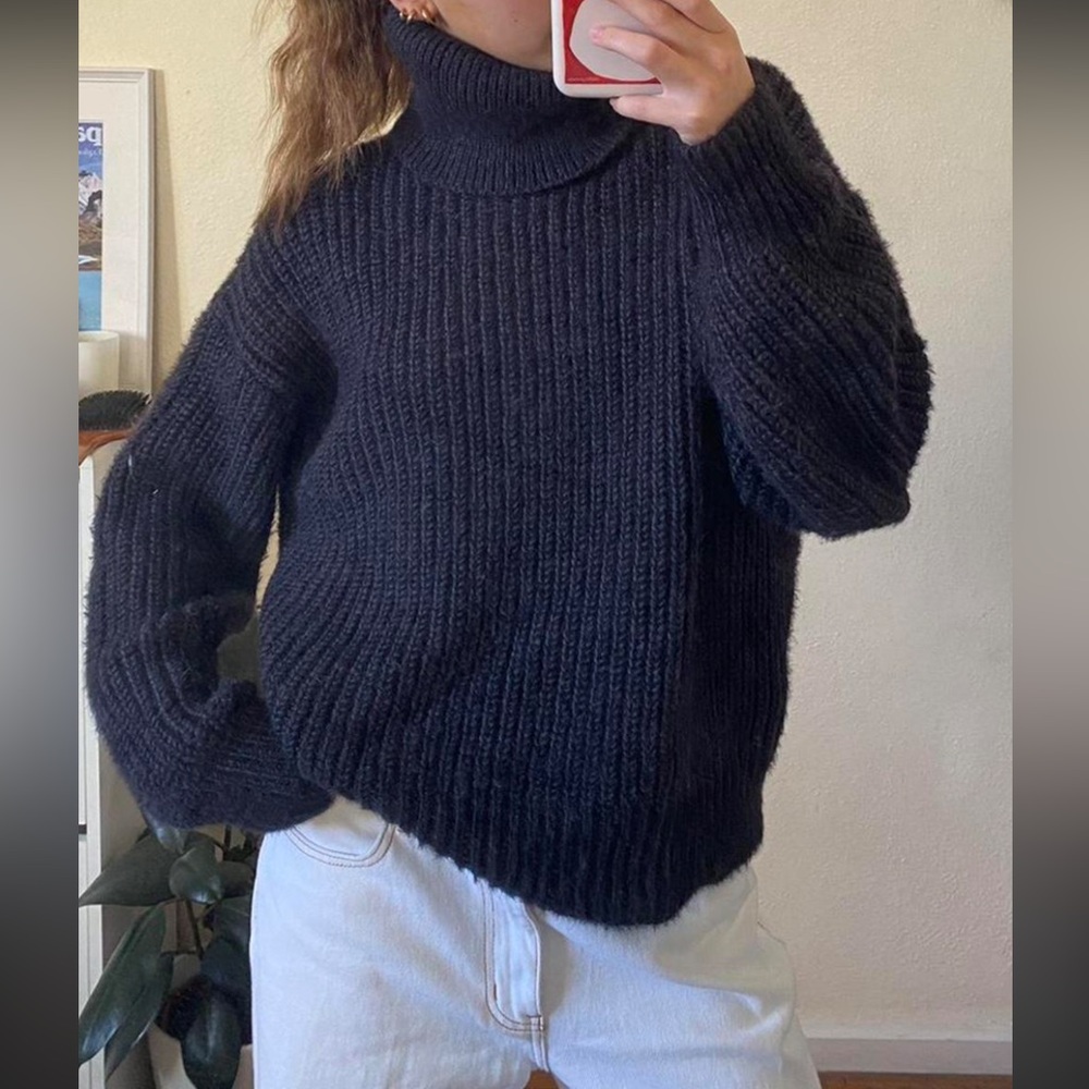 H&M Black Turtleneck Sweater